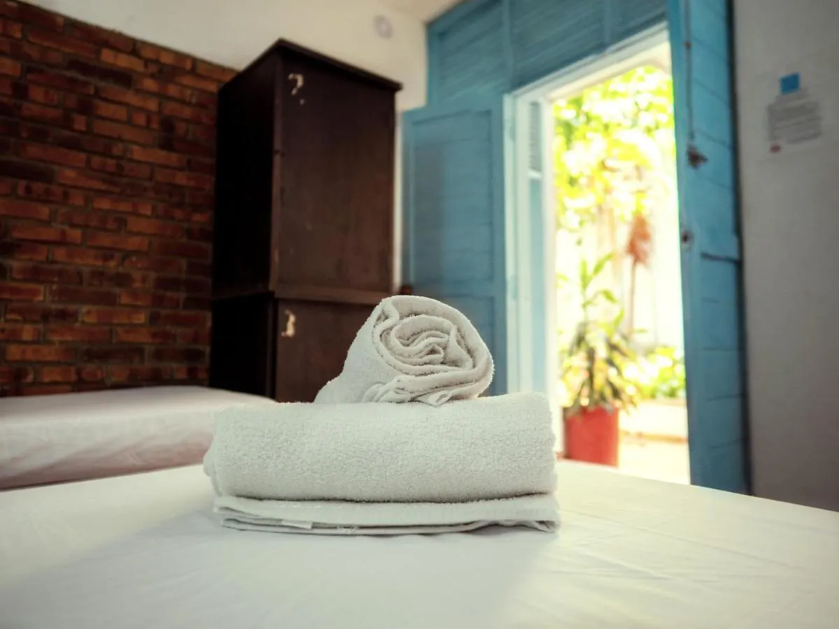 Aluna Hostel B&B Santa Marta  Colombia