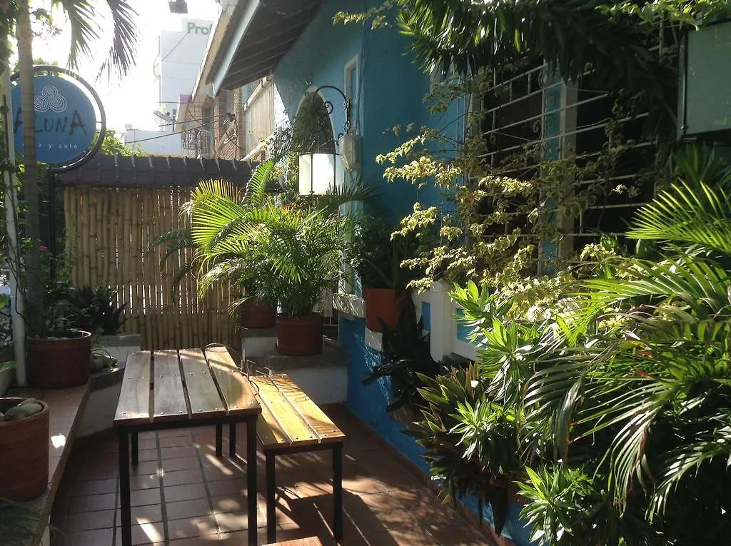 Aluna Hostel B&B Santa Marta