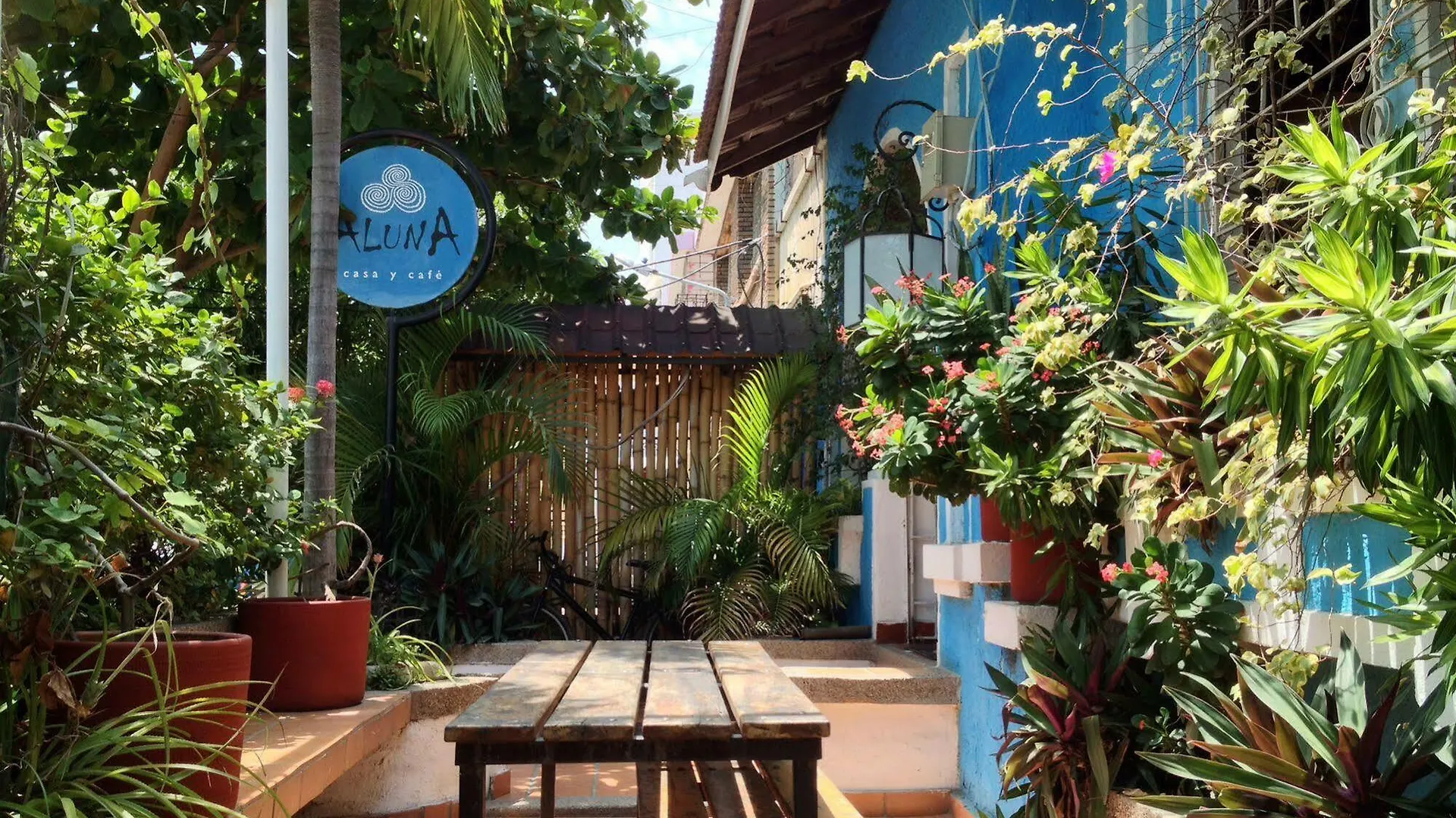 Aluna Hostel B&B Santa Marta  0*, Santa Marta (Magdalena) Colombia