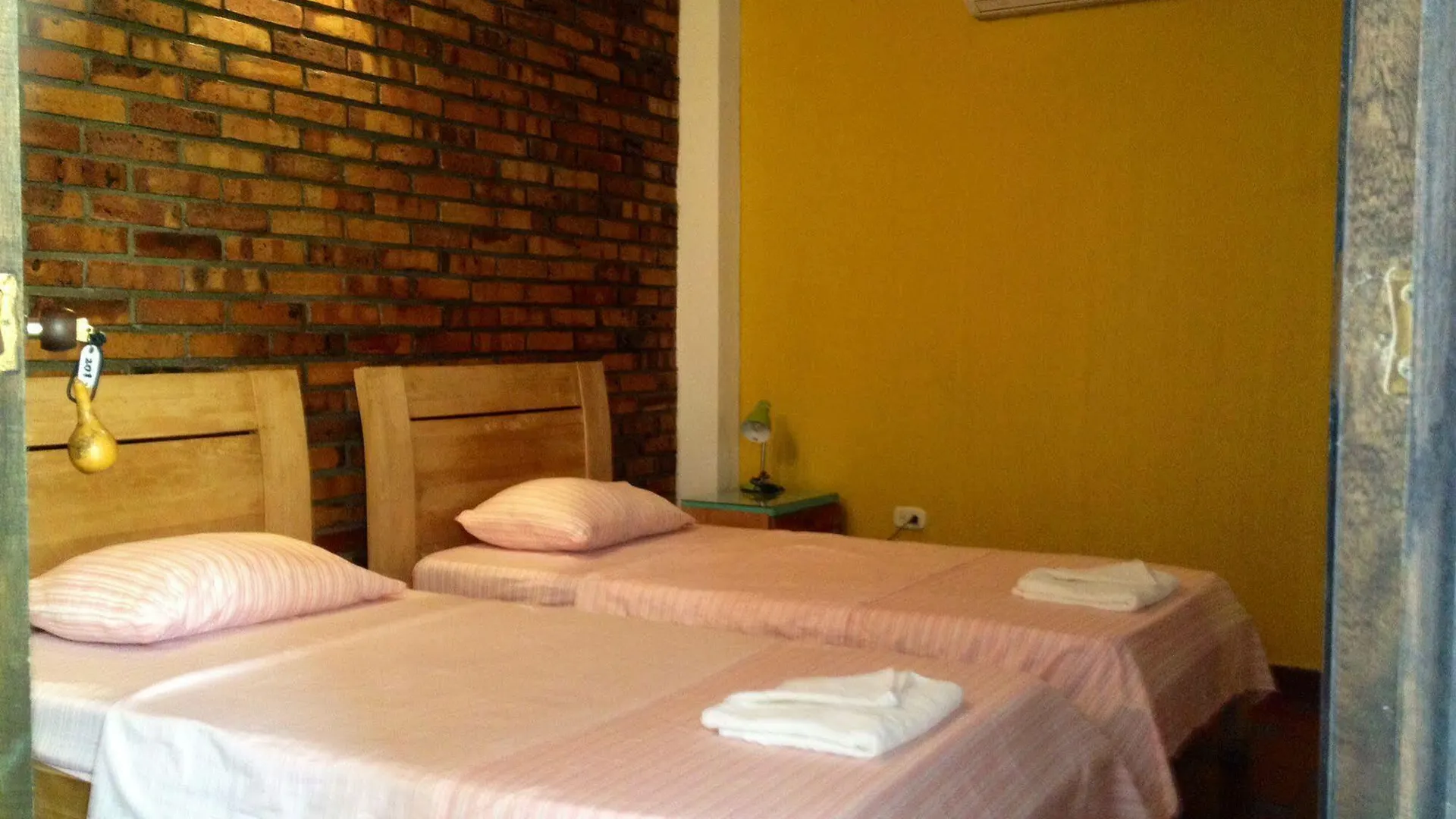 Aluna Hostel B&B Santa Marta